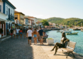 Essa vila de pescadores histórica se tornou um paraíso brasileiro com praias tão belas que parecem irreais