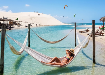 A vila brasileira sem asfalto que recebeu 1,2 milhão de visitantes e é considerada uma das mais belas do mundo