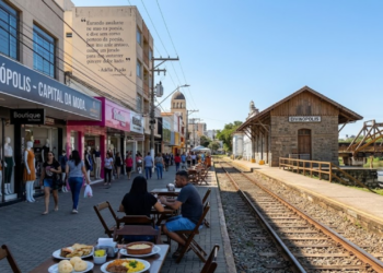 A Capital da Moda que cresceu sobre trilhos desde 1890 é um lugar completo para visitar pela história, poesia e gastronomia