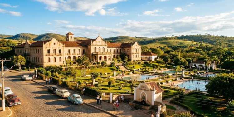 A "Suíça das Águas" é a cidade mineira que abriga a maior reserva de nióbio do planeta
