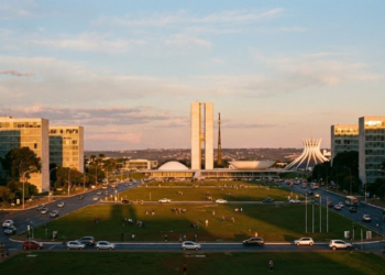 No coração do Brasil, a "Cidade do Futuro" planejada se destaca pela liderança em inovação e alta qualidade de vida