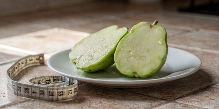 Rico em água e potássio, esse legume pode ajudar na retenção de líquidos e é fácil de plantar na horta
