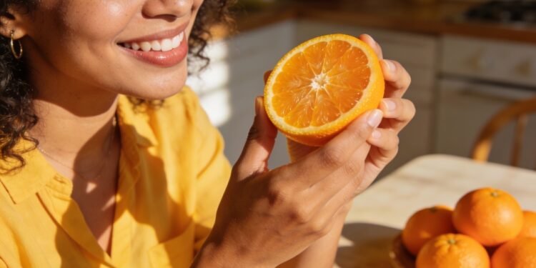 A fruta rica em vitamina C que ajuda na imunidade e ainda pode ser cultivada em casa