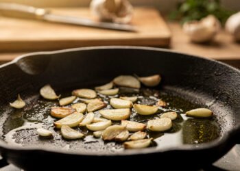 Segundo especialistas, esse ingrediente comum na cozinha pode ajudar a reduzir a pressão e proteger o coração
