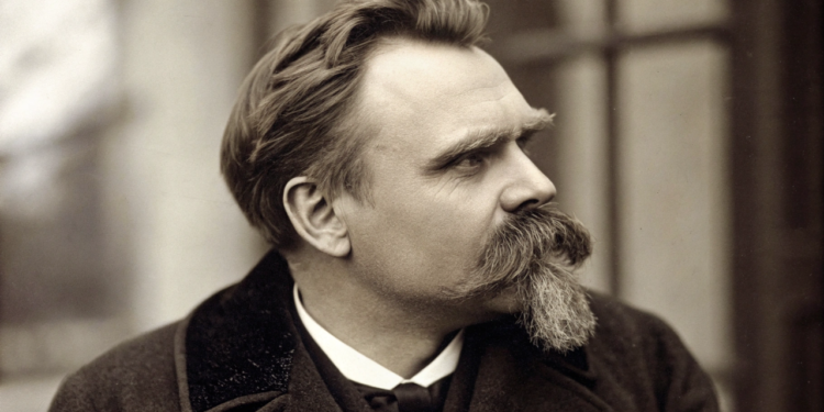 A frase de Friedrich Nietzsche que vai te dar um choque de realidade sobre agradar todo mundo