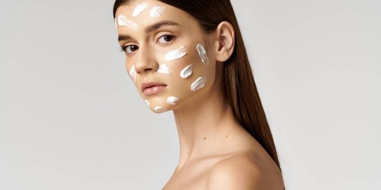 Por que a hidratação é a chave para uma pele perfeita