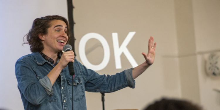 Como o "OK" é a palavra mais falada do planeta? A origem vai te surpreender