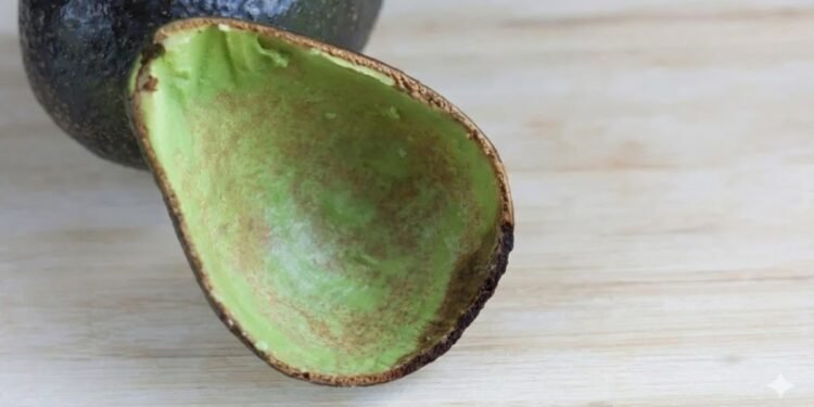 Quem guarda cascas de abacate tem um tesouro: razões e para que servem