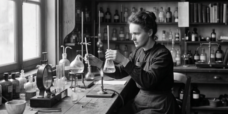 Marie Curie, física e química: “Na vida, nada deve ser temido, apenas compreendido.”