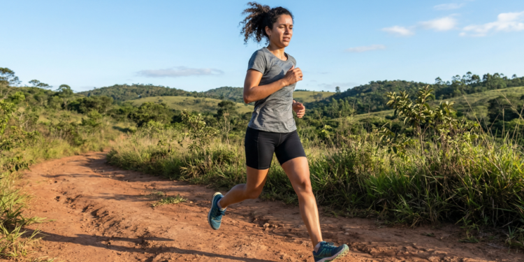 Os erros mais comuns na corrida que podem causar dor no joelho e como evitá-los