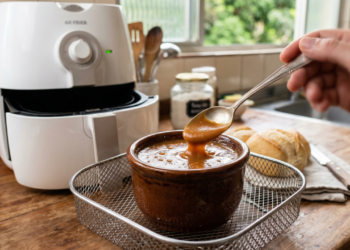 Este doce de leite caseiro com 2 ingredientes na air fryer está impressionando quem ama sobremesas fáceis
