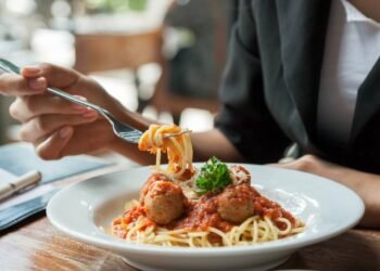 Segundo a psicologia, pessoas que comem sempre os mesmos alimentos geralmente apresentam estas características