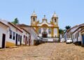Com 482 kg de ouro em uma única igreja e a Maria Fumaça mais antiga em operação do Brasil, essa é a Joia do Barroco Mineiro