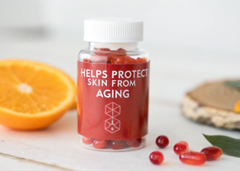 A vitamina que ajuda a proteger a pele do envelhecimento, fortalecer o colágeno e melhorar a cicatrização