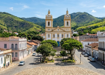 Uma cidade de Rio de Janeiro onde 403 casas têm nomes de canções na fachada desde o Império e já produziu 75% do café do mundo