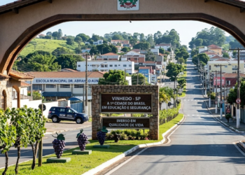 A cidade a 76 km de São Paulo que é 1ª do Brasil em educação e segurança