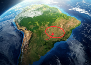 A serra brasileira que a NASA fotografou do espaço esconde a maior estância de água quente do planeta com águas de até 70°C