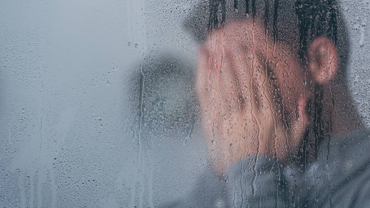 Por que chorar faz tão bem para o sistema imunológico? A ciência explica