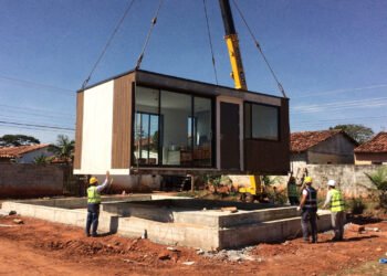 Nova técnica de construção modular permite montar uma casa inteira em poucos dias