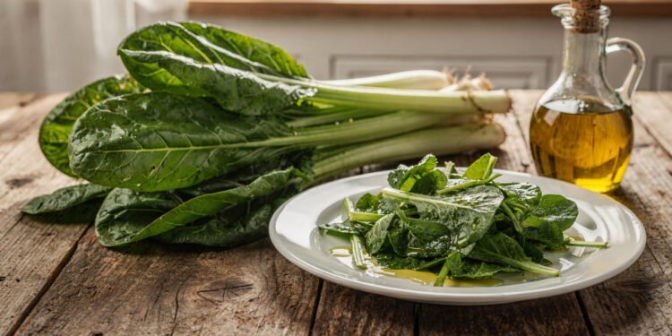 Pouca gente sabe, mas essa folha é fácil de plantar e muito usada na alimentação