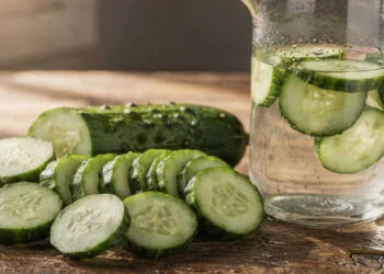 O vegetal barato que muita gente ignora pode ajudar sua pele a ficar mais viçosa