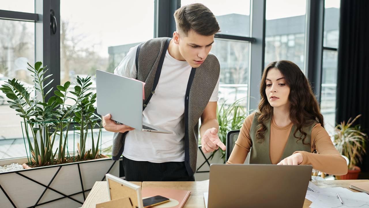 As 7 atitudes comuns que indicam alta inteligência emocional em alguém, segundo a psicologia
