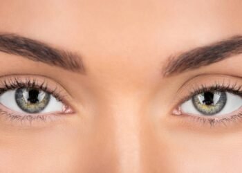 A fruta rica em vitamina A que pode ajudar a saúde dos olhos e cresce rápido no quintal