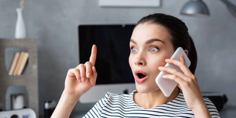 Psicólogos explicam por que algumas pessoas falam demais quando estão nervosas