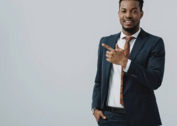 Psicólogos explicam por que algumas pessoas analisam cada gesto durante uma conversa