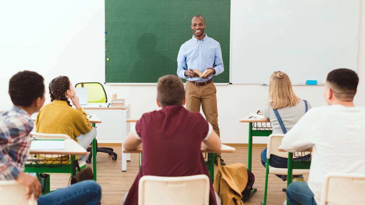 Segundo a psicologia, pessoas que sempre sentam no mesmo lugar geralmente apresentam estes traços de personalidade