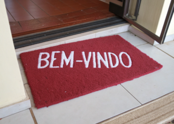 A palavra comum que quase todo mundo usa errado no dia a dia sem perceber