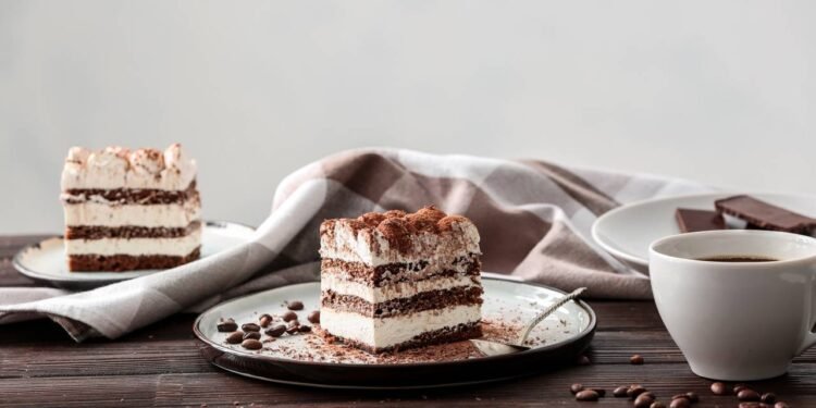 O tiramisù sem açúcar é a versão mais leve da clássica sobremesa italiana em camadas - Créditos: depositphotos.com / serezniy