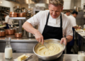 Chef Gordon Ramsay: “O purê de batata mais cremoso não leva só leite, é finalizado com manteiga e técnica delicada”