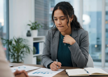 As palavras que entregam sua insegurança sem você perceber