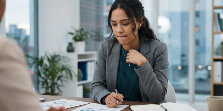 As palavras que entregam sua insegurança sem você perceber