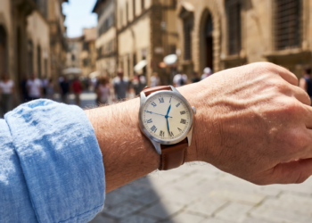 Meio-dia e meia ou meio-dia e meio, qual é a forma correta