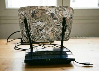 Papel alumínio no roteador: por que algumas pessoas usam o material para melhorar o sinal de Wi-Fi em casa