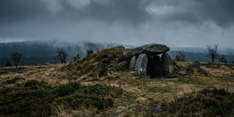 Por que, de repente, não se construíram mais túmulos megalíticos há 5000 anos?