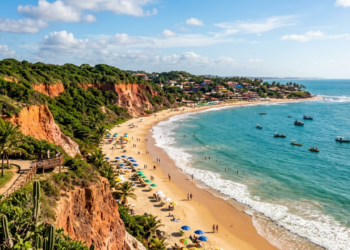 Um balneário secreto muito preservado ficou famoso no Rio Grande do Norte com praias de águas azuis e Mata Atlântica selvagem