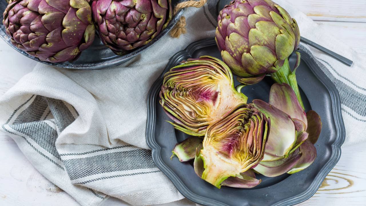 O alimento natural que ajuda a proteger o fígado e também melhora a digestão da gordura