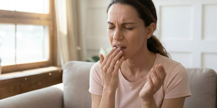 A disgeusia é uma distorção do sentido do paladar que faz com que alimentos comuns pareçam ter um sabor metálico