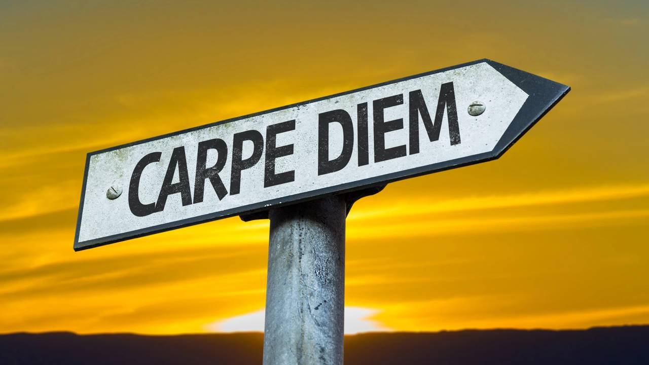 O que significa a frase “Carpe Diem”, a expressão em latim que ficou famosa no filme Sociedade dos Poetas Mortos