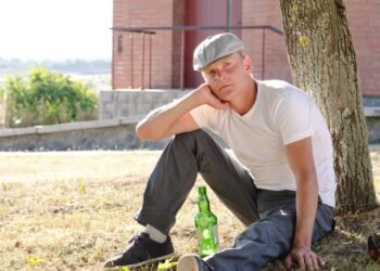 O sinal mais ignorado após os 40 que prejudica o sono e aumenta o cansaço diário