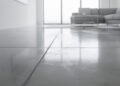 Cimento queimado sem trincas, o segredo de R$ 50 para ter um piso de luxo na sala pagando quase nada
