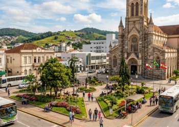 Com o 1º lugar em saúde pública, 100% de cobertura médica, 214 mil moradores e IDH de 0,788, essa cidade encanta pelo alto padrão de vida