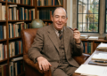 C. S. Lewis, sobre as amizades raras: “A verdadeira conexão começa quando duas pessoas percebem que carregam a mesma ferida em silêncio”
