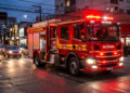 O que significa a luz vermelha do carro de bombeiro