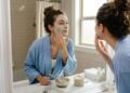 Nem sérum, nem máscara facial, o ingrediente simples da cozinha que muita gente usa para suavizar a pele sem gastar quase nada