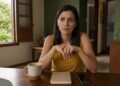 A psicologia explica que adultos que pedem desculpas em excesso não são gentis demais, eles aprenderam na infância que a culpa era a forma mais segura de evitar conflitos