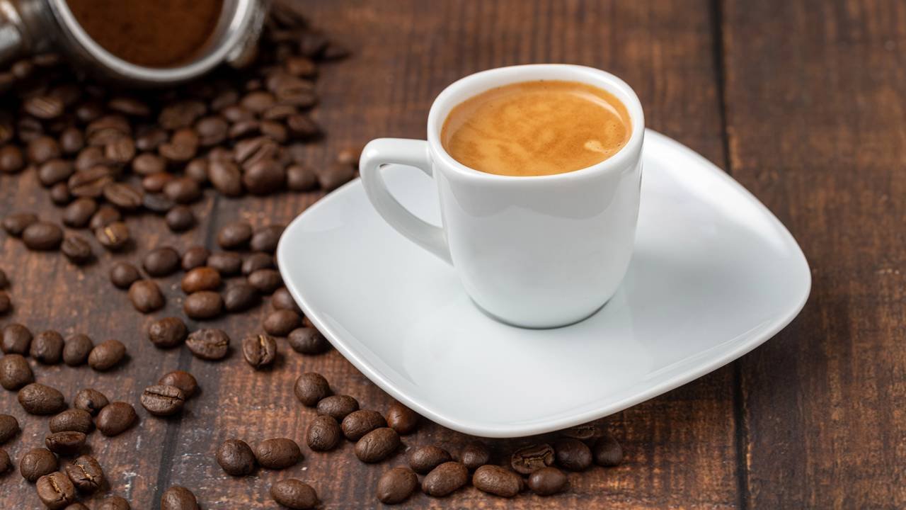 café coado ou expresso